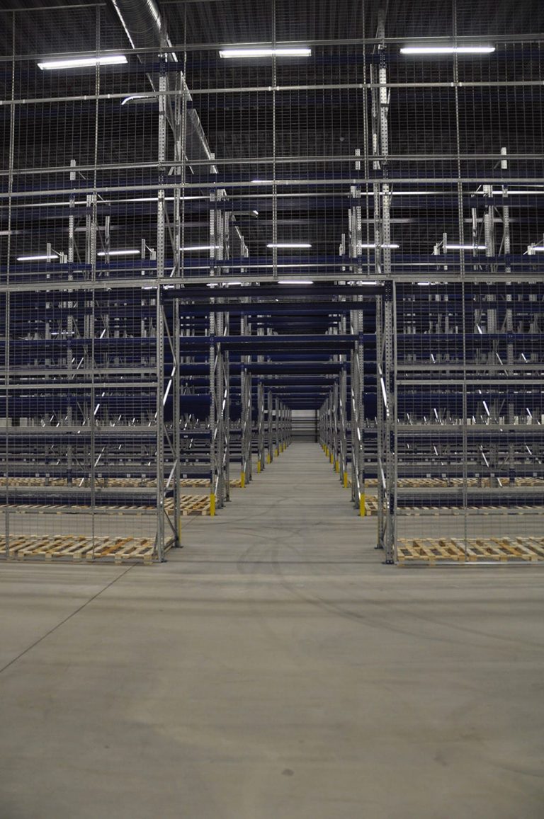 Installation / assembly of warehouse shelving systems - Sweden 2