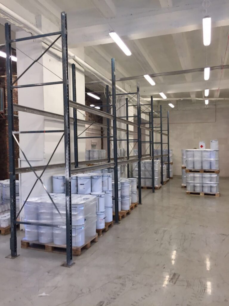 Development of a warehouse shelving system in a Teknos warehouse 3