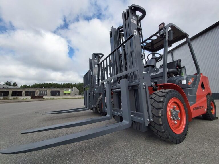 Two more diesel forklifts D3500 were delivered to SIA "Ūsi", which is one of the most demanded models. 2