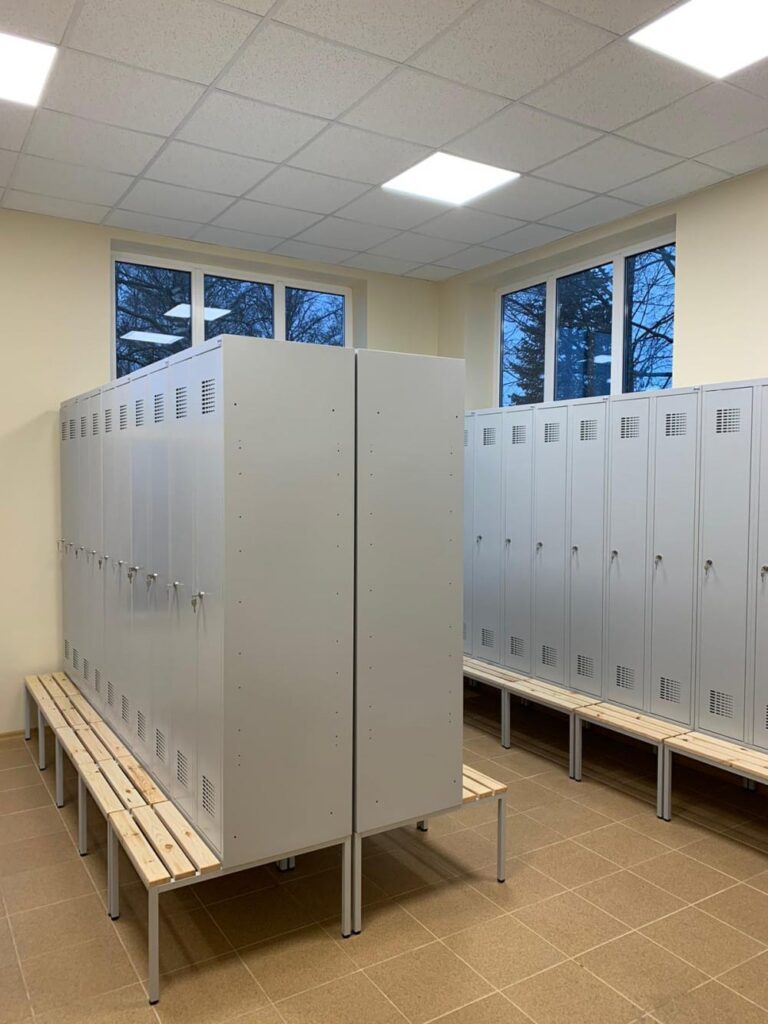 In December 2020, VVN delivered and installed metal wardrobes to the company "Valmieras Namsaimnieks". 3